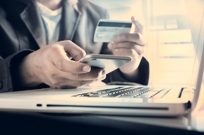 Jak bezpiecznie zaciągnąć pożyczkę online? Kilka podstawowych zasad